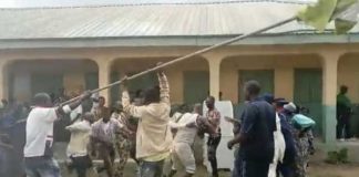 Party Agents Fight At Fayose’s Polling Unit (Video)