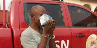 See How Amotekun Arrested Man With Fake N250,000 New Notes