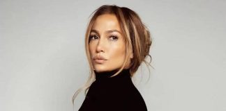 Jennifer Lopez sends fans wild with latest Instagram post