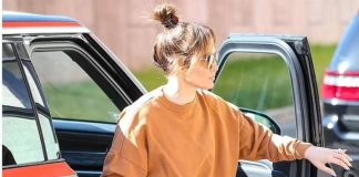 CELEB GIST: Jennifer Lopez wears an oversized jumper and matching joggers with a $42k Hermès bag