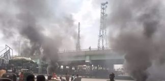 New Naira Crisis: Violence Spreads To Agege, Other Areas Of Lagos