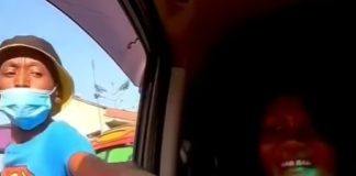 Moment A Thief Nearly Snatched A Lady’s Phone in Traffic (Video)