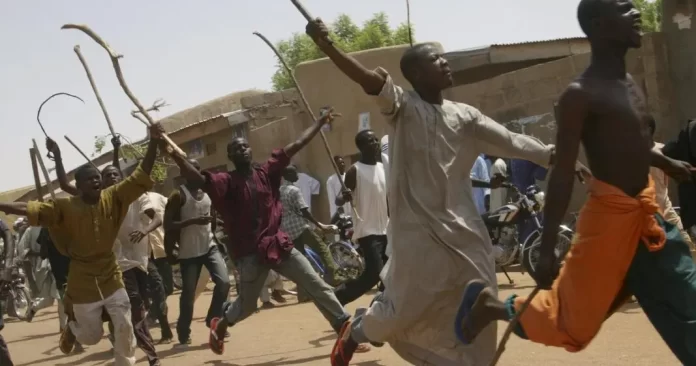 6b471561-195a-403b-9b40-6bcabf4a2e8c