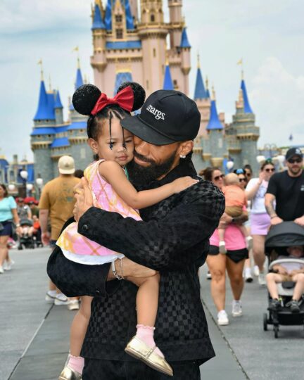 497136094_18504282463023335_2097936346876134043_n-432x540