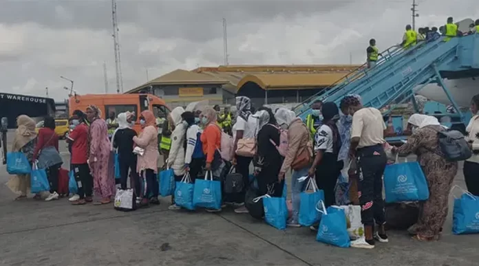 2897a743-bfbb-4b21-a62c-c8cdef3faf48